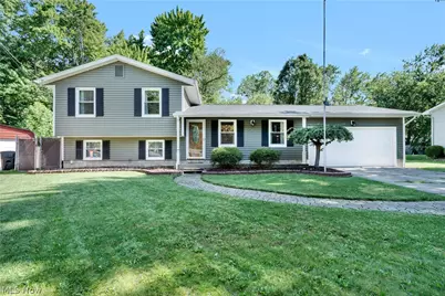 1796 Maple Trace Court, Youngstown, OH 44515 - Photo 1
