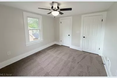 318 W 14th Street, Dover, OH 44622 - Photo 11