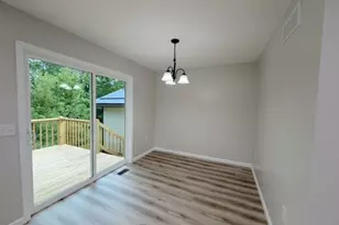 318 W 14th St, Dover, OH 44622 - Photo 7