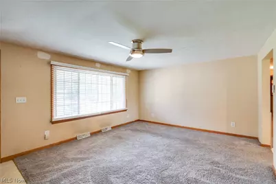 1402 Brookwood Drive, Mogadore, OH 44260 - Photo 3