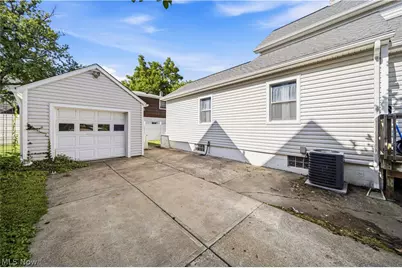 216 2nd Street, Fairport Harbor, OH 44077 - Photo 3