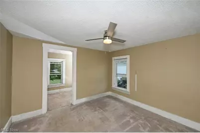 210 Pittsburgh Street, Columbiana, OH 44408 - Photo 9