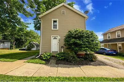 210 Pittsburgh Street, Columbiana, OH 44408 - Photo 1