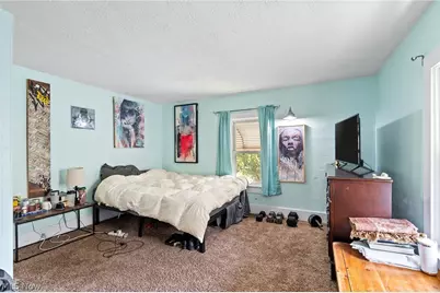 777 Montana Avenue, Akron, OH 44314 - Photo 13