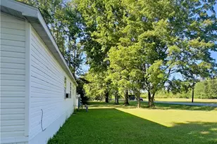 3585 Austin Rd, Geneva, OH 44041 - Photo 5