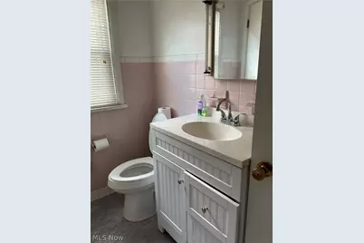 816 Delaware Street, Martins Ferry, OH 43935 - Photo 9
