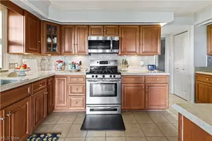 4039 Palisades Dr, Weirton, WV 26062 - Photo 11