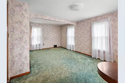3010 Wadsworth Road, Norton, OH 44203 - Photo 9