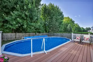 2285 N Bay Dr, Willoughby, OH 44094 - Photo 9