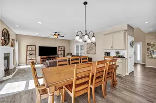 2285 N Bay Dr, Willoughby, OH 44094 - Photo 17