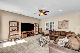 2285 N Bay Dr, Willoughby, OH 44094 - Photo 19