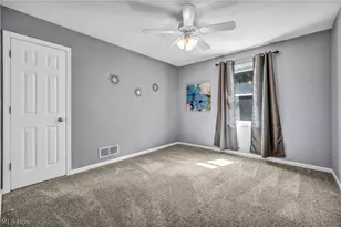 2285 N Bay Dr, Willoughby, OH 44094 - Photo 39