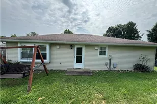 110 Locust Dr, Barnesville, OH 43713 - Photo 5
