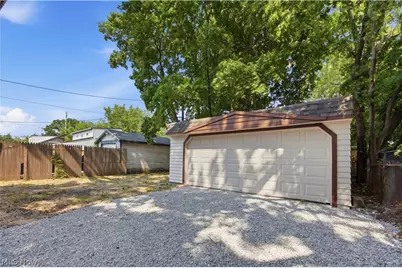 3111 W 111th Street, Loveland, OH 44111 - Photo 3