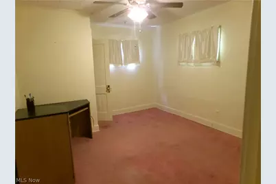 824 Grandview Avenue, Coshocton, OH 43812 - Photo 9