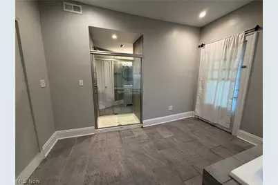9501 Shakespeare Parkway, Loveland, OH 44108 - Photo 7