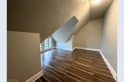 9501 Shakespeare Parkway, Loveland, OH 44108 - Photo 11