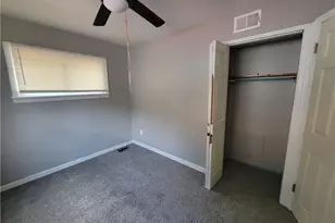 11816 Milligan Ave, Loveland, OH 44135 - Photo 15