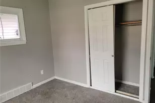 11816 Milligan Ave, Loveland, OH 44135 - Photo 9