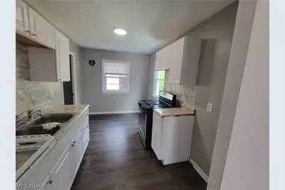 11816 Milligan Avenue, Loveland, OH 44135 - Photo 17