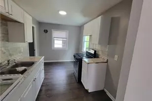 11816 Milligan Ave, Loveland, OH 44135 - Photo 17