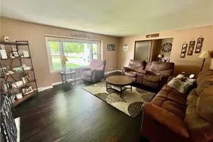 6301 Apache Ln, Poland, OH 44514 - Photo 7
