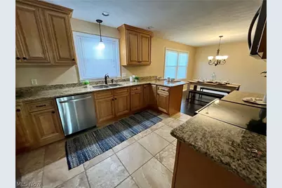 6301 Apache Lane, Poland, OH 44514 - Photo 9