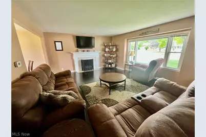 6301 Apache Lane, Poland, OH 44514 - Photo 5