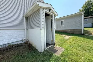 192 1st St NE, Barberton, OH 44203 - Photo 43