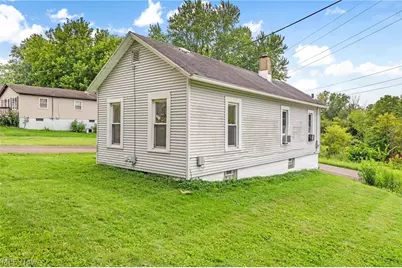 192 1st Street NE, Barberton, OH 44203 - Photo 33