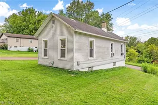 192 1st St NE, Barberton, OH 44203 - Photo 33