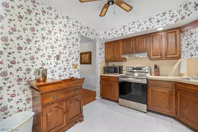 4704 Venice Heights Boulevard #216, Sandusky, OH 44870 - Photo 17