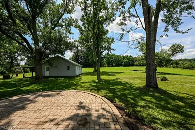 600 53rd Street SW, Canton, OH 44706 - Photo 9