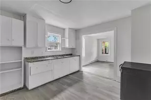 7408 Wentworth Ave, Loveland, OH 44102 - Photo 9