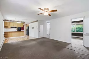17953 Lost Trail, Chagrin Falls, OH 44023 - Photo 11