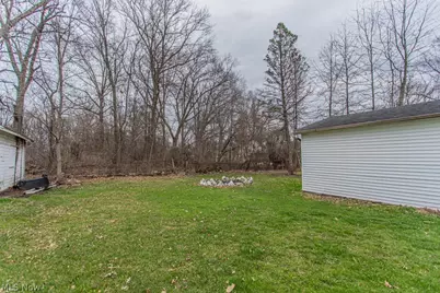 538 Redondo Road, Youngstown, OH 44504 - Photo 31