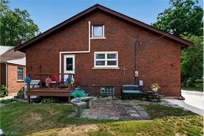 156 Woodhill Drive, Amherst, OH 44001 - Photo 7