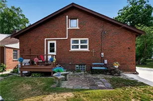 156 Woodhill Dr, Amherst, OH 44001 - Photo 7