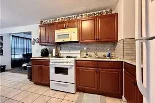 2007 Washington Blvd, Belpre, OH 45714 - Photo 5