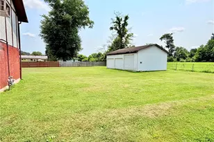 1601 Hill St, Belpre, OH 45714 - Photo 11