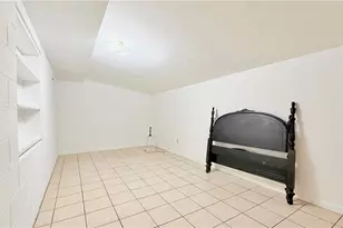 1094 Clement Ave, Belpre, OH 45714 - Photo 11