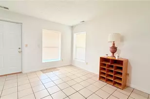 1094 Clement Ave, Belpre, OH 45714 - Photo 9