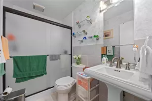 12502 Leeila Ave, Loveland, OH 44135 - Photo 11