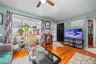 12502 Leeila Ave, Loveland, OH 44135 - Photo 5