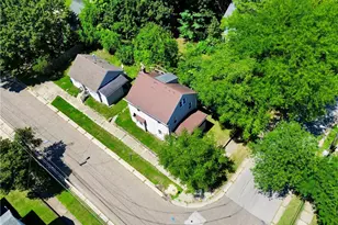 2250 6th St SW, Akron, OH 44314 - Photo 7