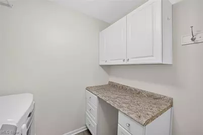 11051 Trenton Road NW, Uniontown, OH 44685 - Photo 29