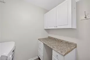 11051 Trenton Rd NW, Uniontown, OH 44685 - Photo 29