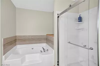 11051 Trenton Road NW, Uniontown, OH 44685 - Photo 27