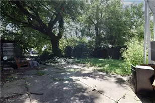 12706 Iowa Ave, Loveland, OH 44108 - Photo 9