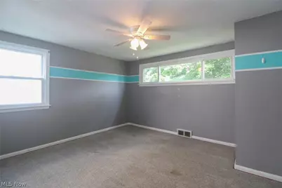 1307 Humbolt Avenue, Youngstown, OH 44502 - Photo 15